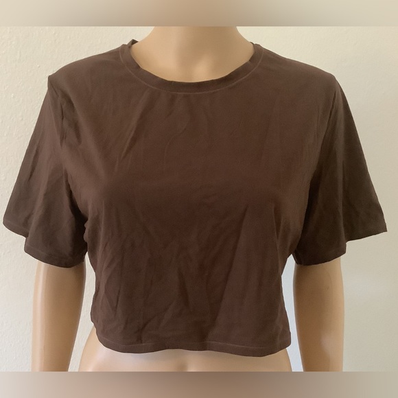 NWT SKIMS Cropped T-Shirt 4X; 3X, 2X Fit Everyone AP-TSH-0656 Wms - Picture 4 of 16